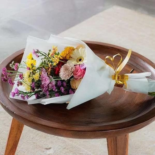 BFR Hand Bouquet Mixed Flower - Image 3